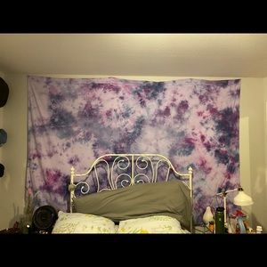 8.3ft by 9.5ft Handmade Purple Tie Dye tapestry